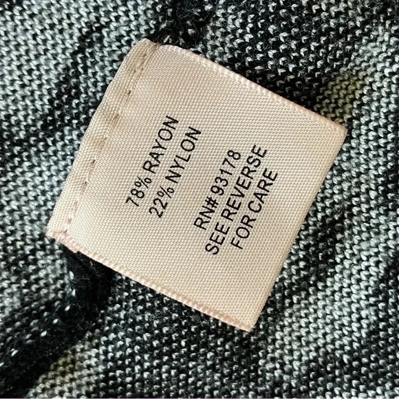 Philosophy Black & White Cat Print Full Skirt - Picture 6 of 7